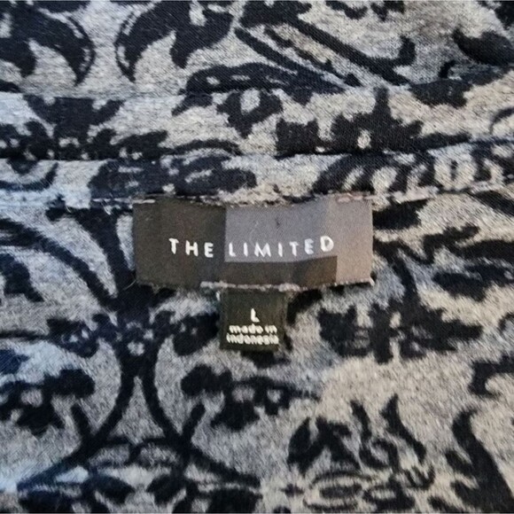 The Limited Semi Sheer Navy Damask T-Shirt Womens SZ Large Regency Dark Romantic - Picture 4 of 4